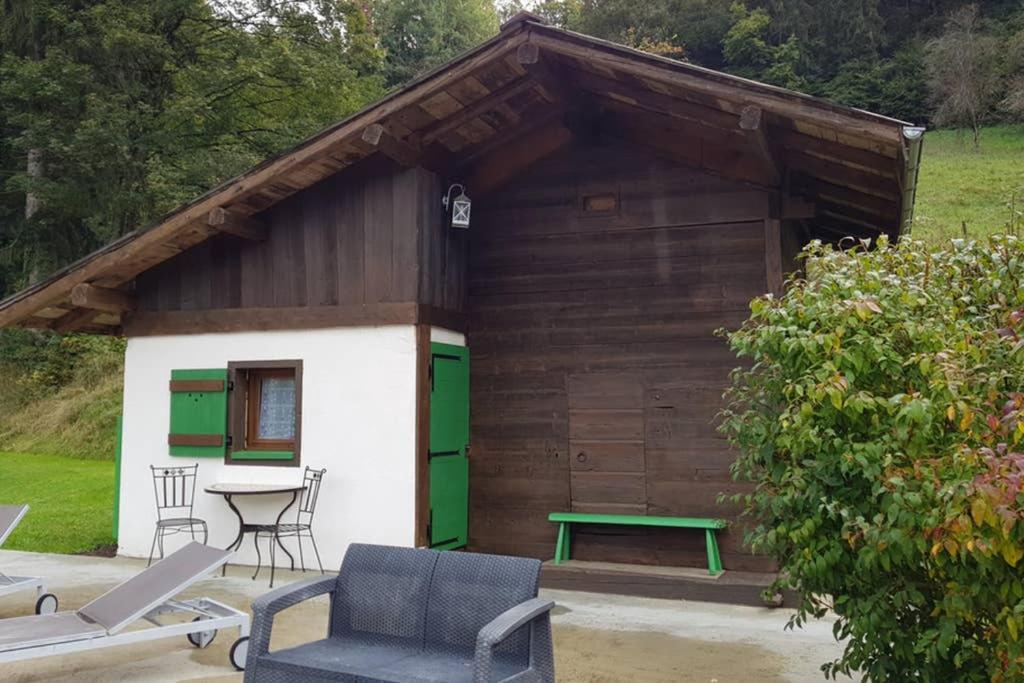 Petit Chalet Savoyard Domancy Exterior photo